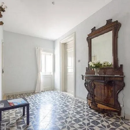 Apartment Le Vie Di Trapani